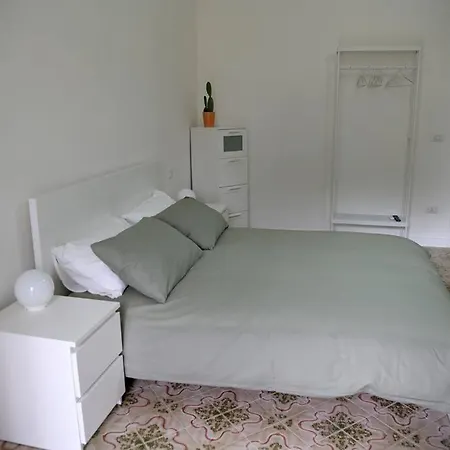 Casa Di Nonna Maria Apartment *